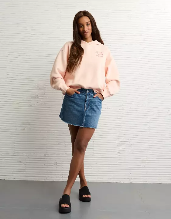 AE Everyday Luxe Graphic Hoodie - Image 5