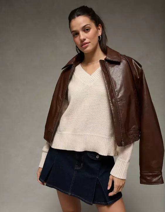 AE Long Weekend V-Neck Sweater - Image 6