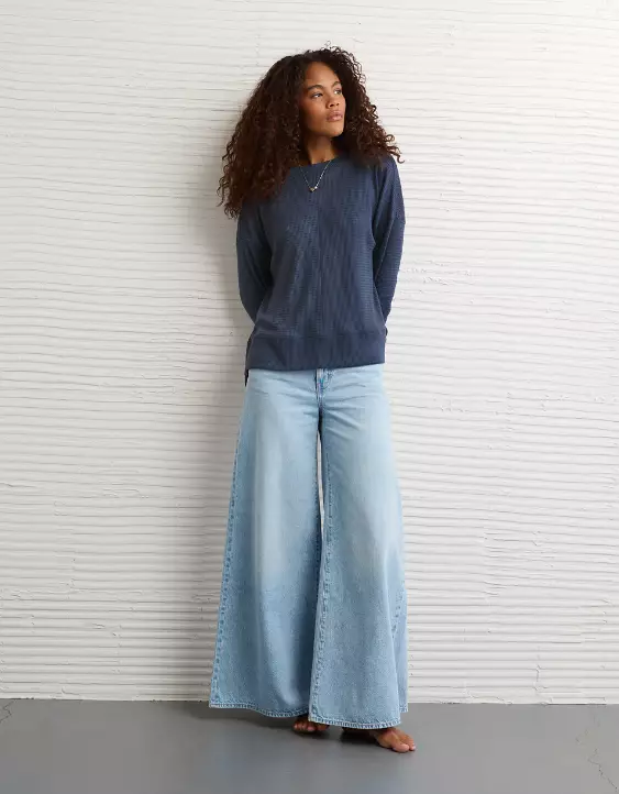 AE Long Sleeve Plush Crew Neck Top - Image 5