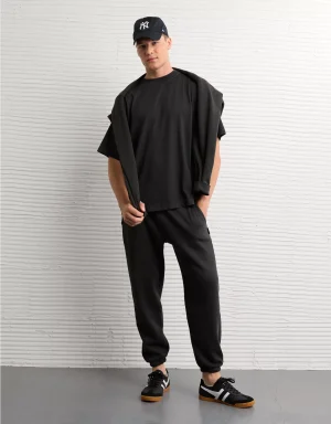 AE Laidback Luxe Heavyweight Sweatpant