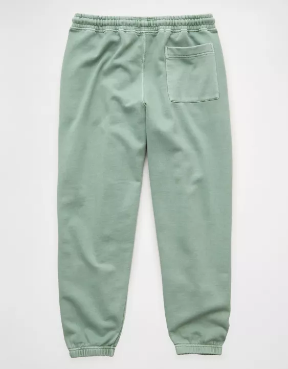 AE Laidback Luxe Heavyweight Sweatpant - Image 4
