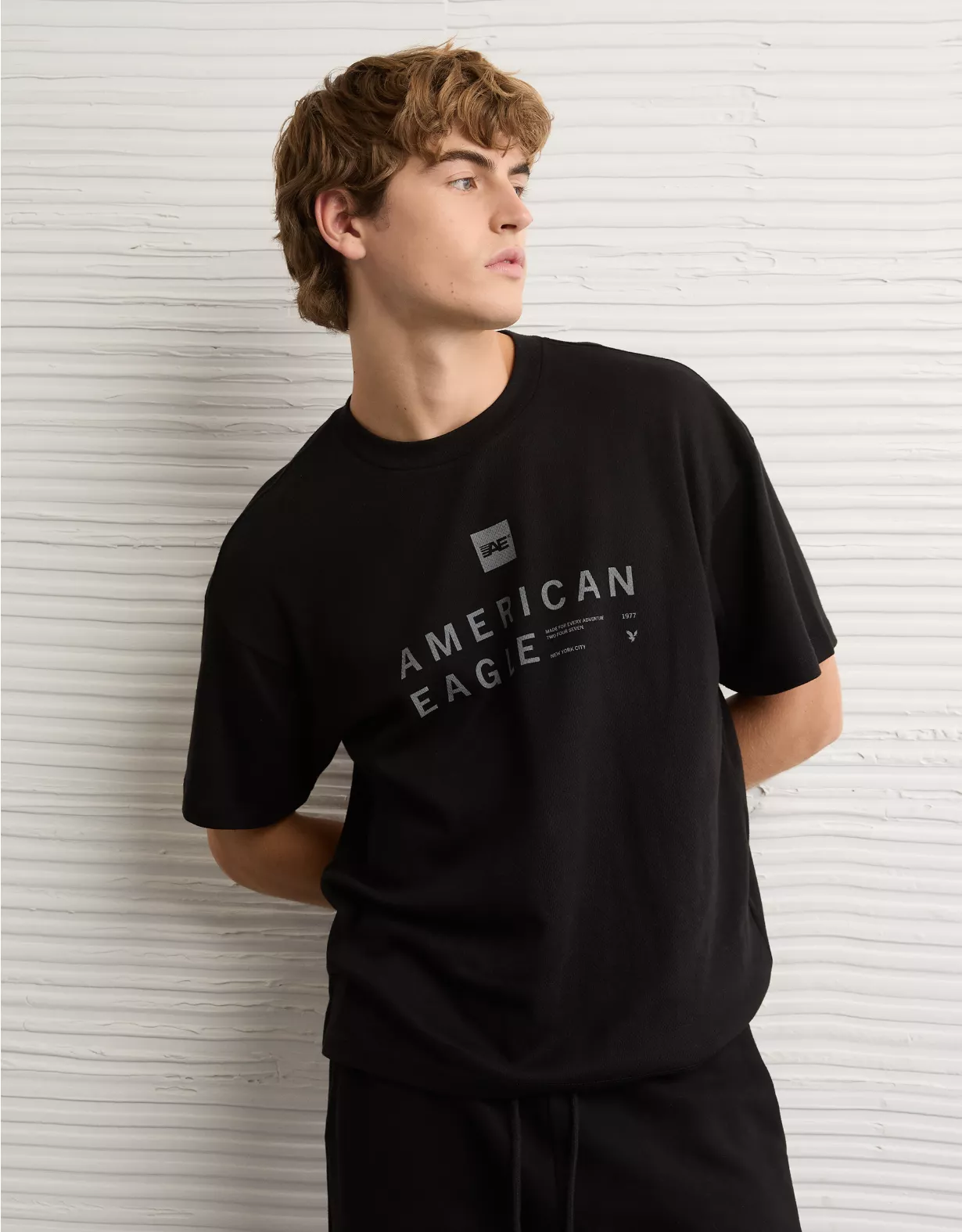 AE Boxy 24/7 Graphic T-Shirt
