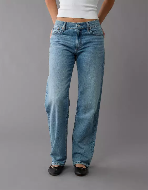 AE Strigid Low-Rise Baggy Straight Jean - Image 2