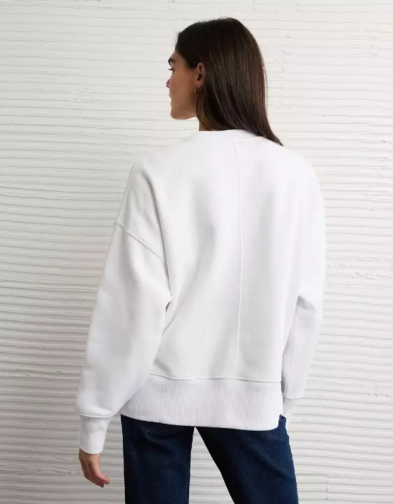 AE Everyday Luxe Oversized Sweatshirt - Image 2