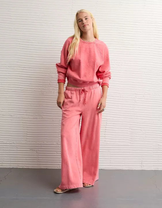 AE Cropped Raglan Sweatshirt - Image 5