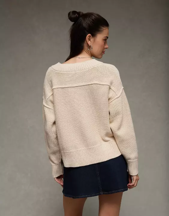 AE Long Weekend V-Neck Sweater - Image 2