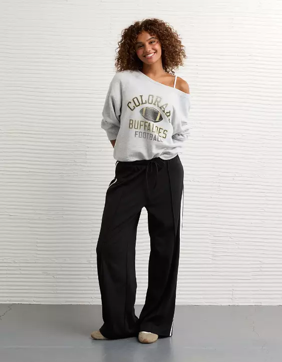 AE Colorado Buffaloes Graphic Off The Shoulder Sweatshirt - Image 5